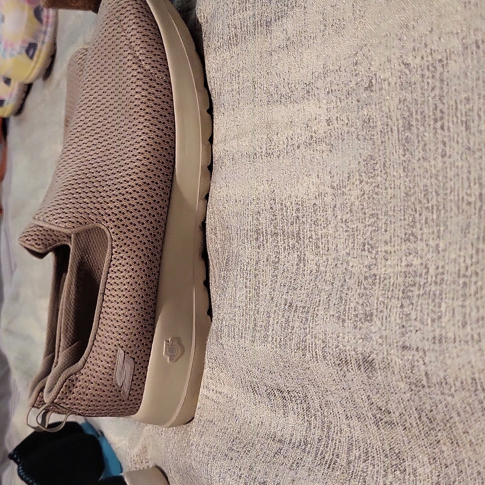 Slip on shoes